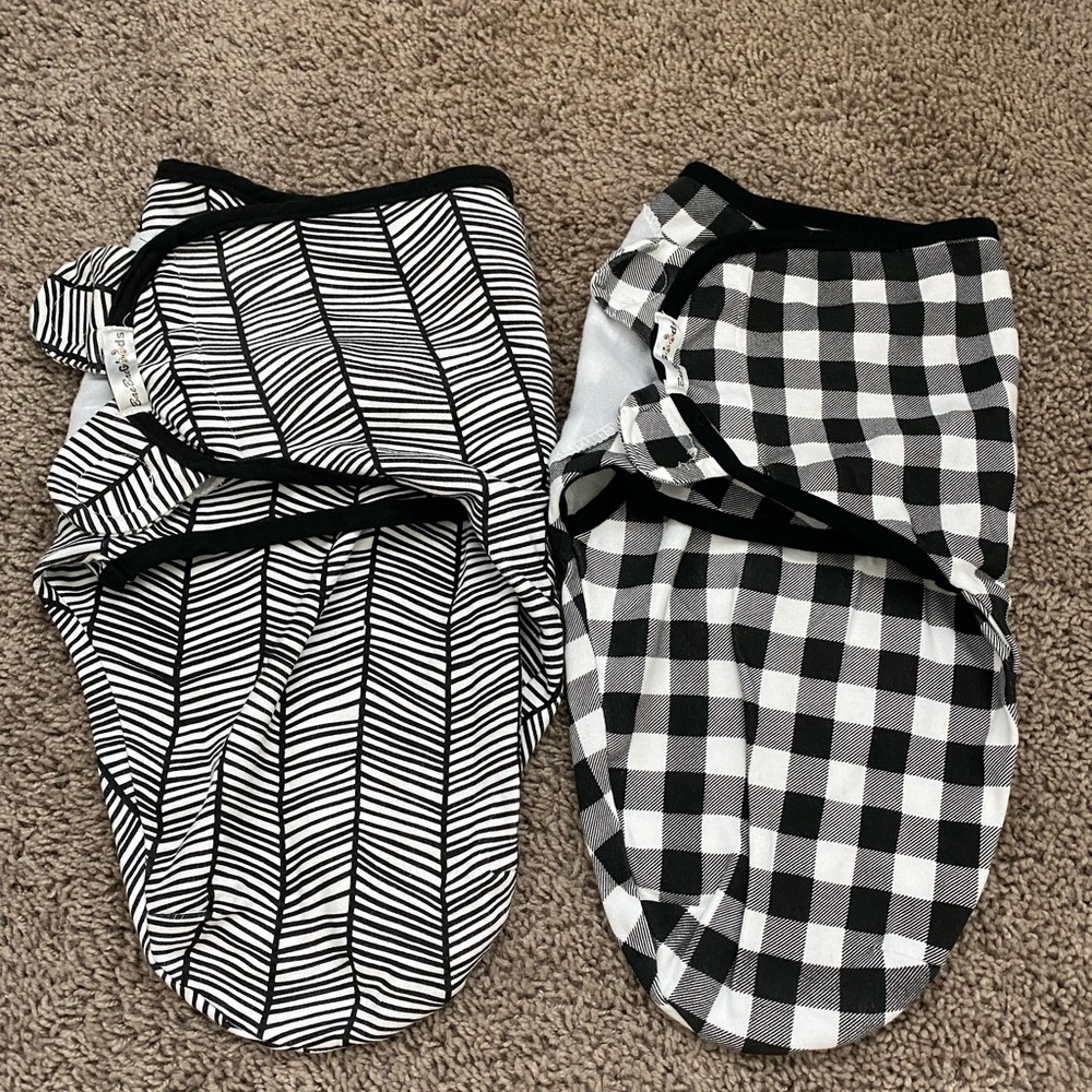 Set of 2 Swaddles